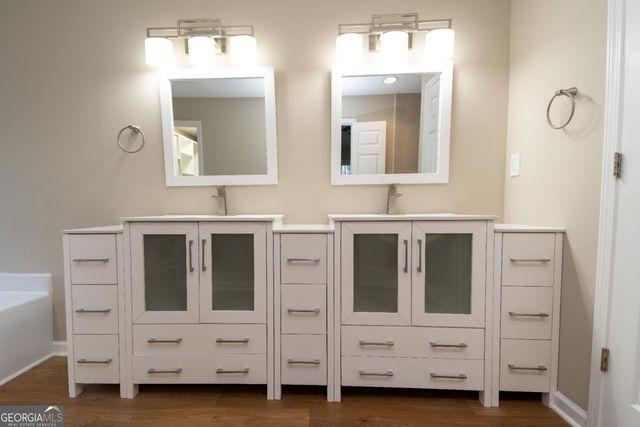 995 Westwell Run, Johns Creek, GA 30022