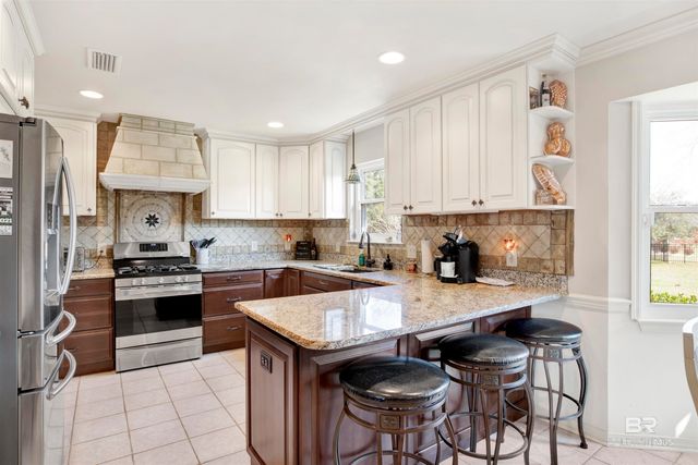 9040 Eagle Lane, Foley, AL 36535