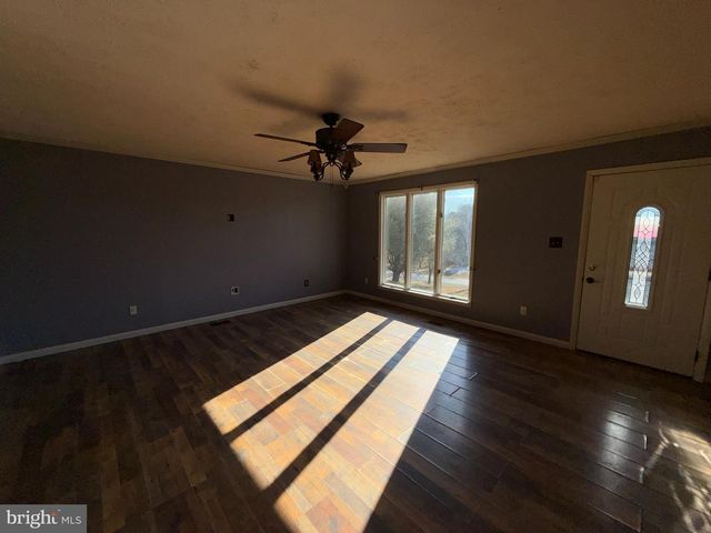 15 SHARON DR, Shermans Dale, PA 17090