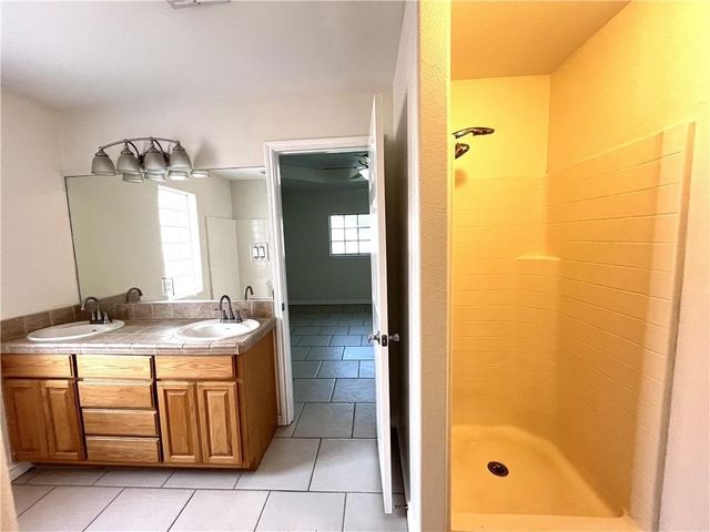 2341 Luzius Dr, Corpus Christi, TX 78418