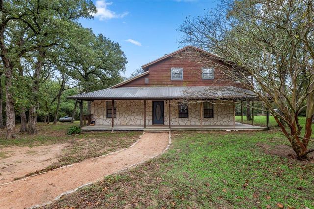 1308 Sherrill LN, Lexington, TX 78947