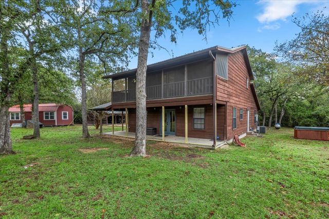 1308 Sherrill LN, Lexington, TX 78947