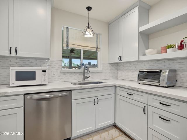 1314 W ELM Street, Phoenix, AZ 85013