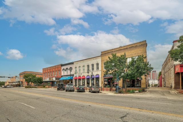 311 Harvard ST, San Marcos, TX 78666