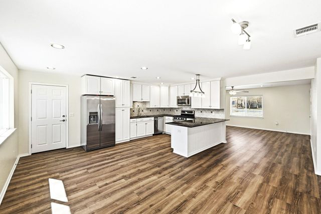 311 Harvard ST, San Marcos, TX 78666