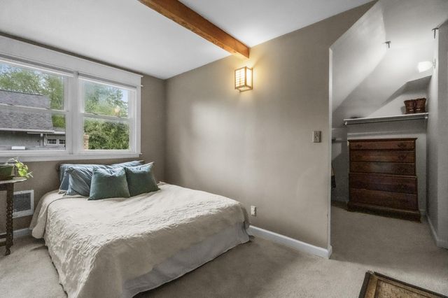 140 Fairview Avenue S, Saint Paul, MN 55105