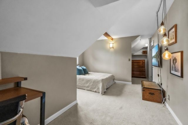 140 Fairview Avenue S, Saint Paul, MN 55105
