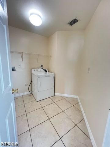 624 Hancock Bridge PKWY, Cape Coral, FL 33990