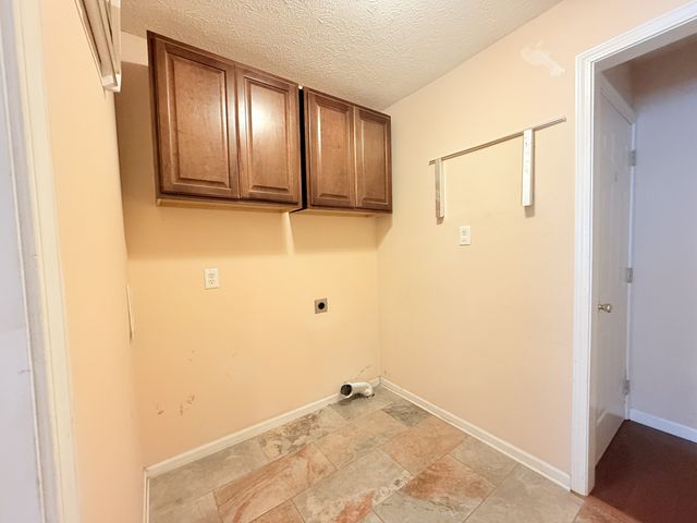 1216 Kristopher Dr, Lebanon, TN 37087