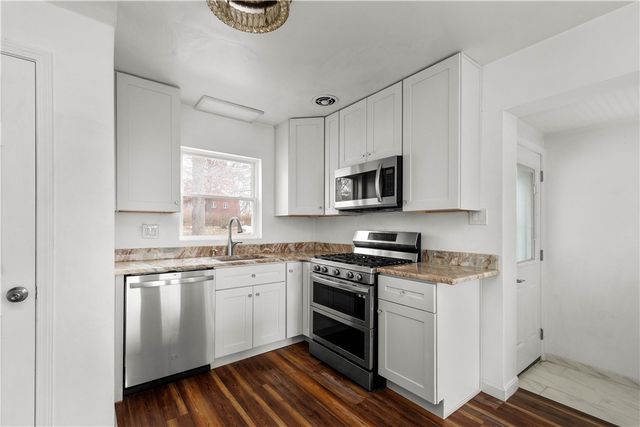 1404 Bower Hill Road, Mt Lebanon, PA 15243