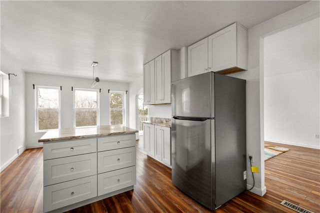 1404 Bower Hill Road, Mt Lebanon, PA 15243