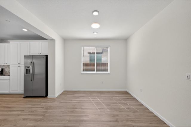 9291 Wild Lilac Cir, Sacramento, CA 95829