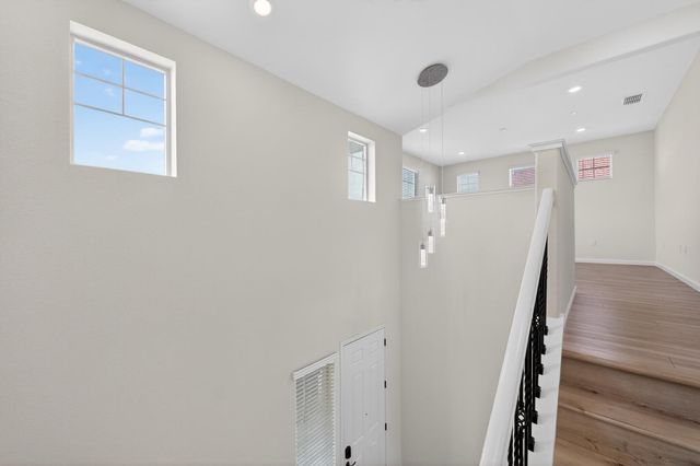 9291 Wild Lilac Cir, Sacramento, CA 95829