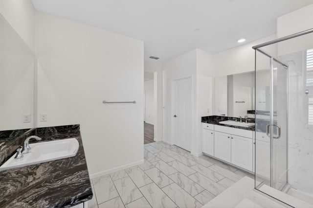 9291 Wild Lilac Cir, Sacramento, CA 95829