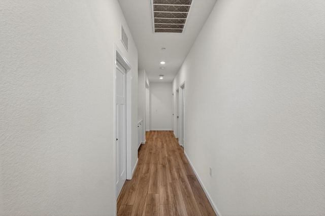 9291 Wild Lilac Cir, Sacramento, CA 95829