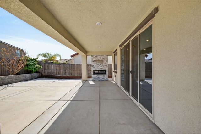 9291 Wild Lilac Cir, Sacramento, CA 95829