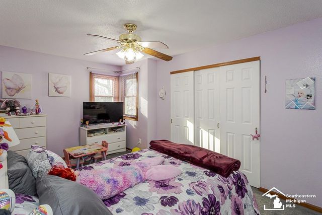 6820 Stonegate Drive, Temperance, MI 48182