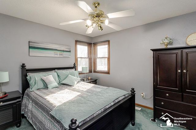 6820 Stonegate Drive, Temperance, MI 48182