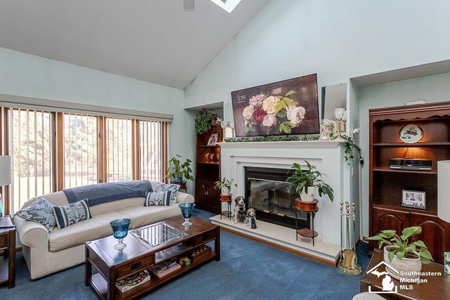 6820 Stonegate Drive, Temperance, MI 48182