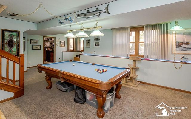 6820 Stonegate Drive, Temperance, MI 48182