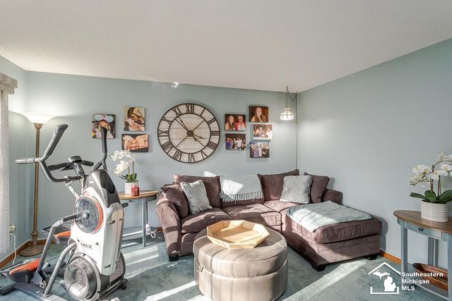 6820 Stonegate Drive, Temperance, MI 48182