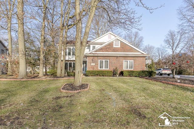 6820 Stonegate Drive, Temperance, MI 48182