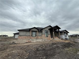 1486 Dos Estrellas Dr, Corpus Christi, TX 78415