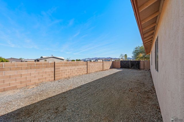 10310 S Tornado Ave, Yuma, AZ 85365