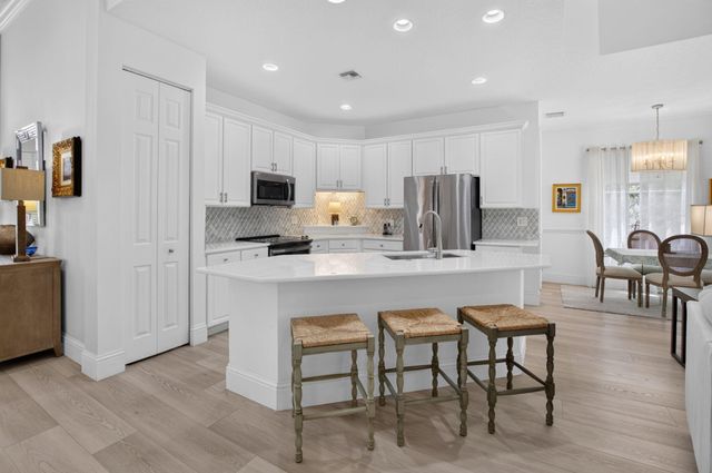 6521 Southport Drive, Boynton Beach, FL 33472