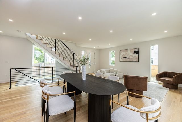 95 Griswold St 95, Cambridge, MA 02139