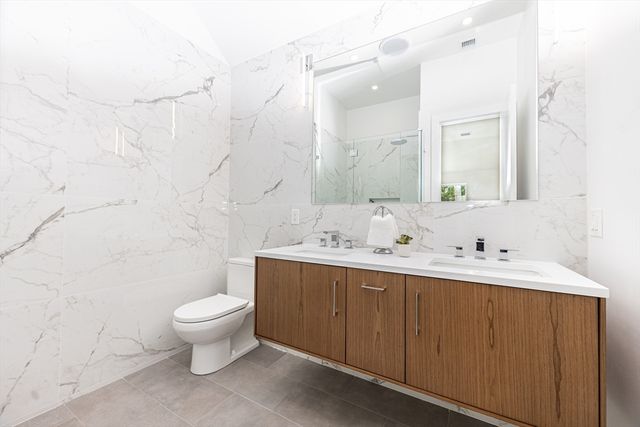 95 Griswold St 95, Cambridge, MA 02139