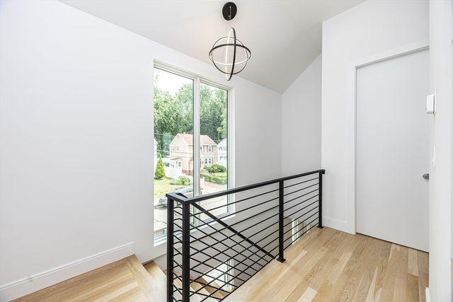 95 Griswold St 95, Cambridge, MA 02139