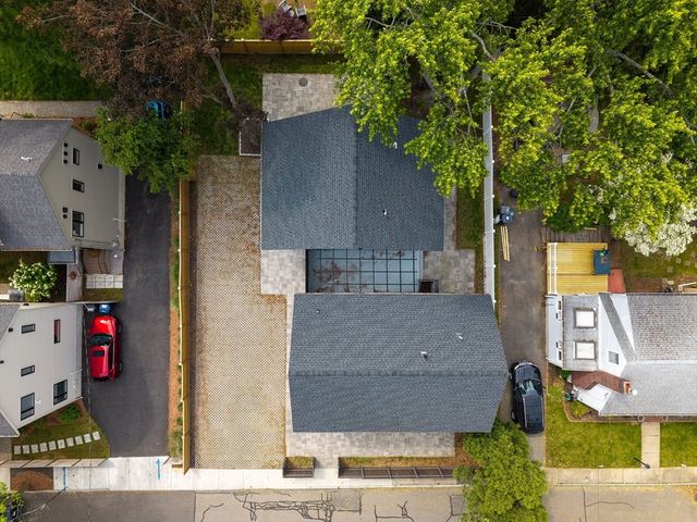 95 Griswold St 95, Cambridge, MA 02139