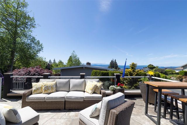 816 Walnut Street, Edmonds, WA 98020
