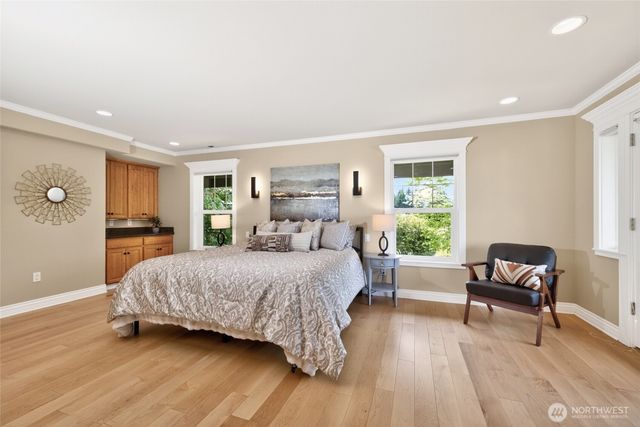 816 Walnut Street, Edmonds, WA 98020
