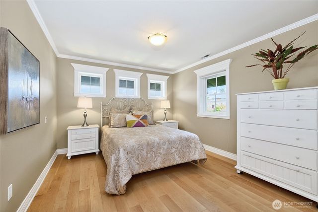 816 Walnut Street, Edmonds, WA 98020