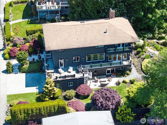 816 Walnut Street, Edmonds, WA 98020