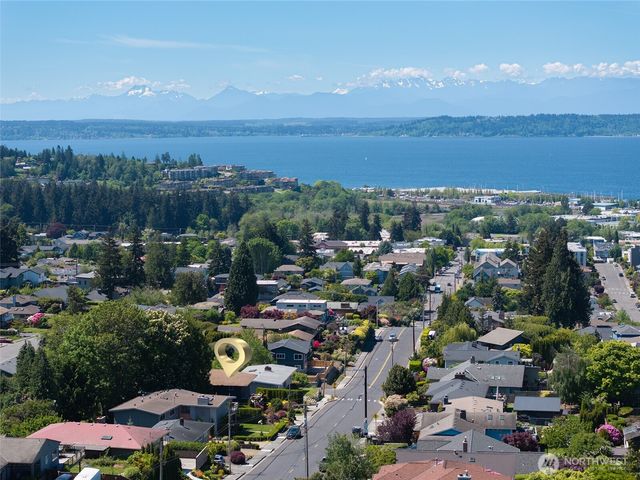 816 Walnut Street, Edmonds, WA 98020