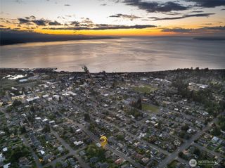 816 Walnut Street, Edmonds, WA 98020