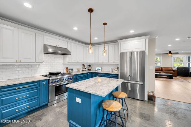 10 Bowne Avenue, Atlantic Highlands, NJ 07716