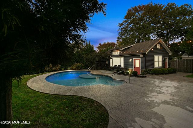 10 Bowne Avenue, Atlantic Highlands, NJ 07716