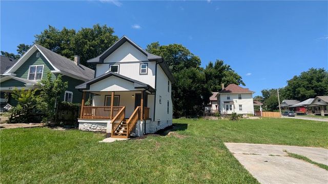 2628 College Avenue, Kansas City, MO 64127