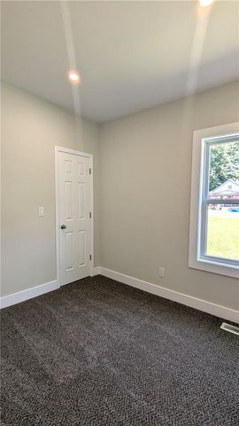 2628 College Avenue, Kansas City, MO 64127