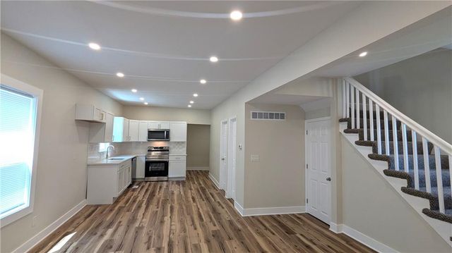 2628 College Avenue, Kansas City, MO 64127