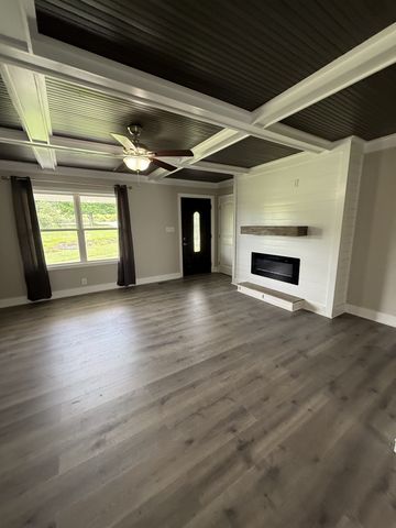 11725 Highway 25, E, Hartsville, TN 37074