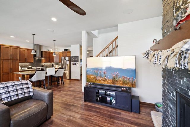 1236 Twisted Branch Way, Sun Prairie, WI 53590