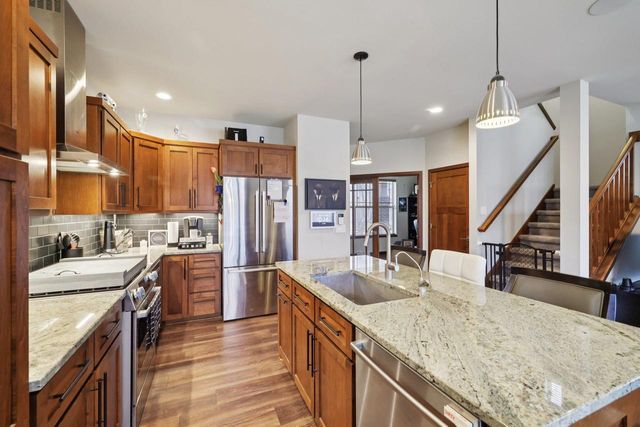 1236 Twisted Branch Way, Sun Prairie, WI 53590