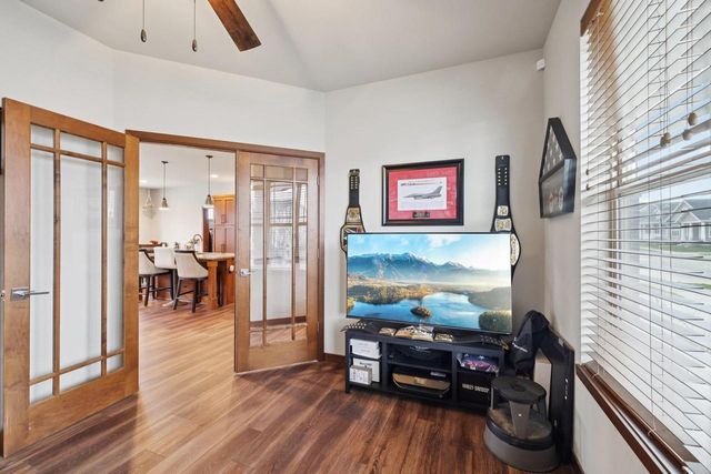 1236 Twisted Branch Way, Sun Prairie, WI 53590