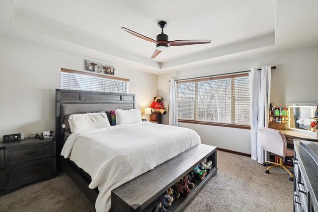 1236 Twisted Branch Way, Sun Prairie, WI 53590