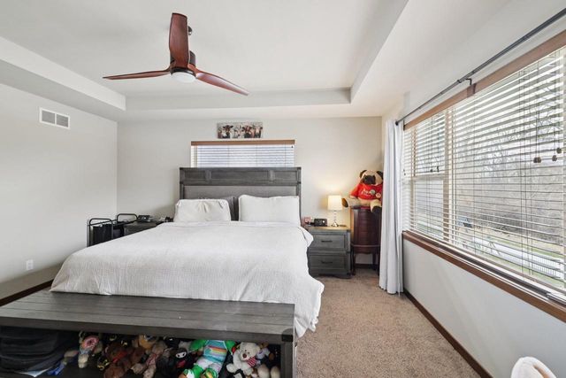 1236 Twisted Branch Way, Sun Prairie, WI 53590
